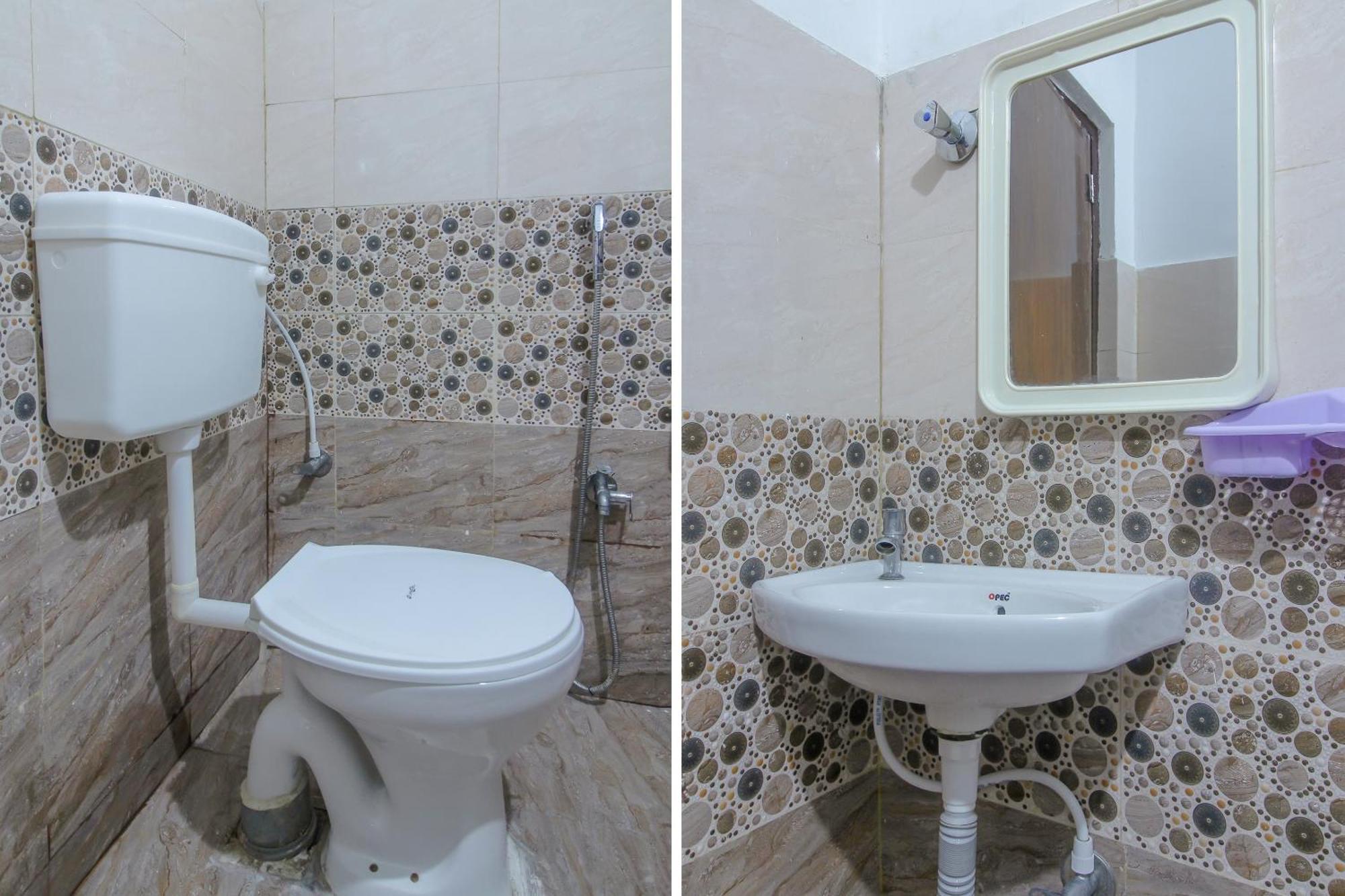 Spot On 81775 Mohit Gokul Lodge New Luxury Room'S Near Secunderabad Railway Station Lālāguda 외부 사진